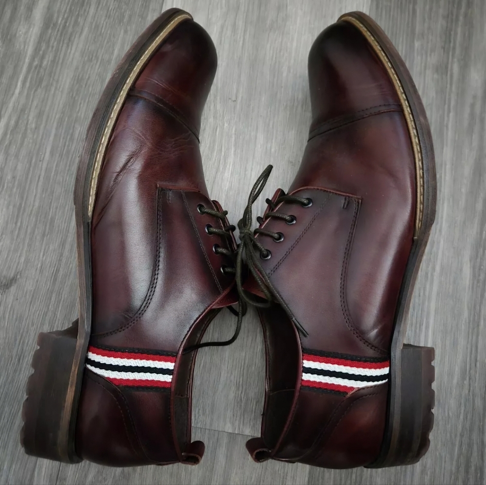 Mens dress shoes size 11